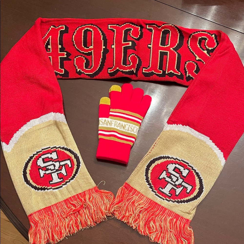 San Francisco 49ers Red Gold Scarf texting Gloves Set - FOCO NWT